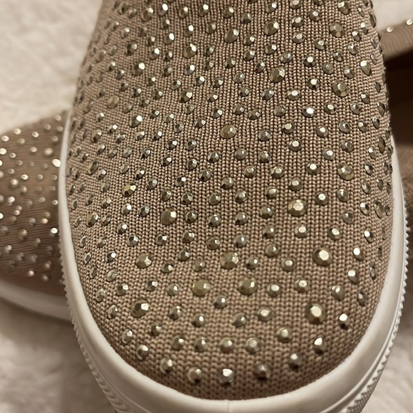 Sketchers light pink with bling Size 8 sneakers - Picture 6 of 8